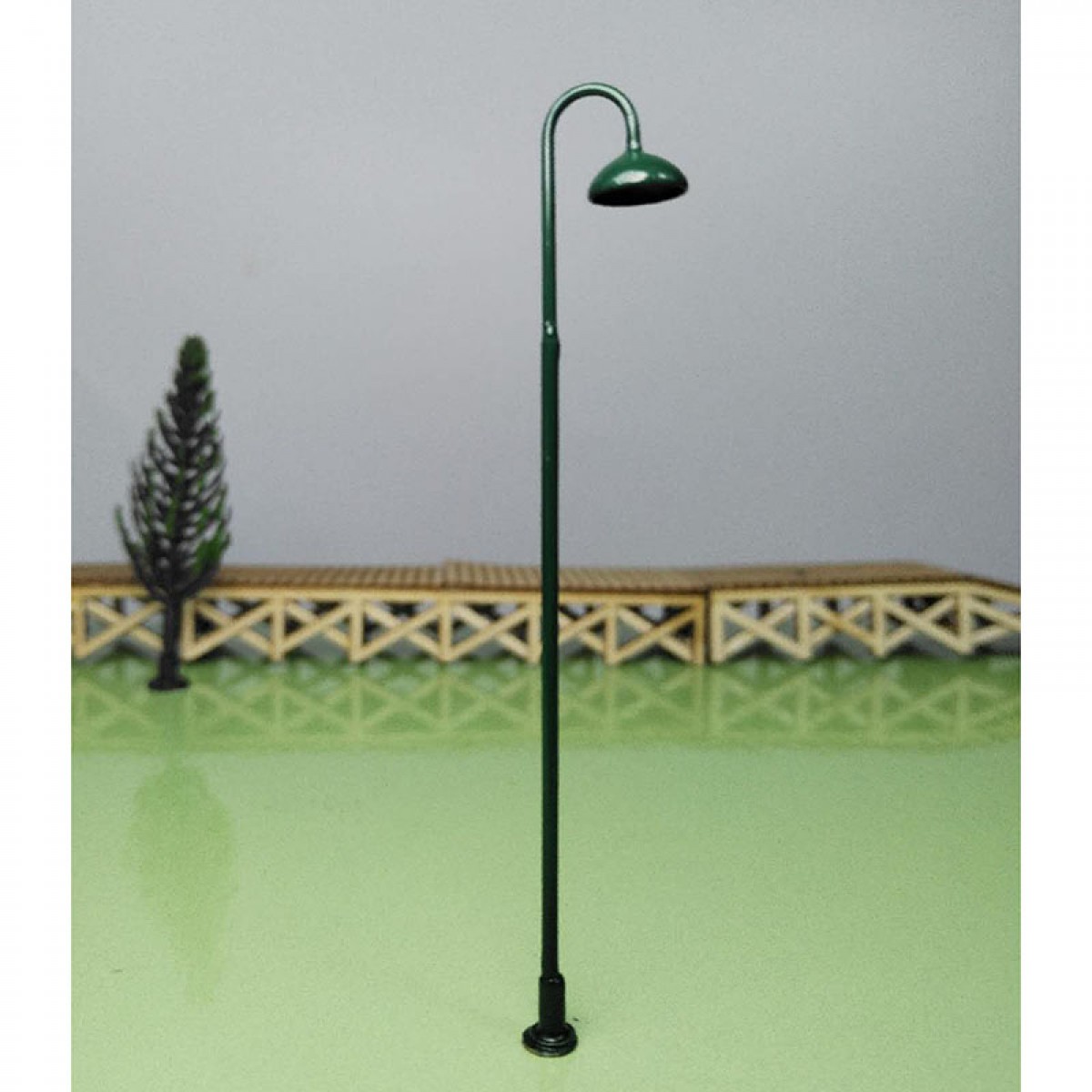 2 x O scale LED station light model train railroad street path lamp post #701BG